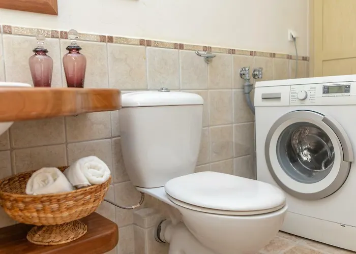 Down Town Naxos City